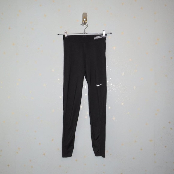 Nike Pants - Nike Pro | Black Leggings